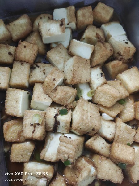 煎燒雞蛋豆腐