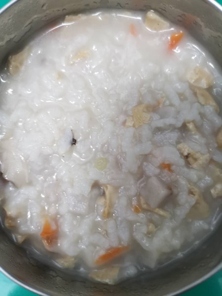 早點芋頭鹹粥