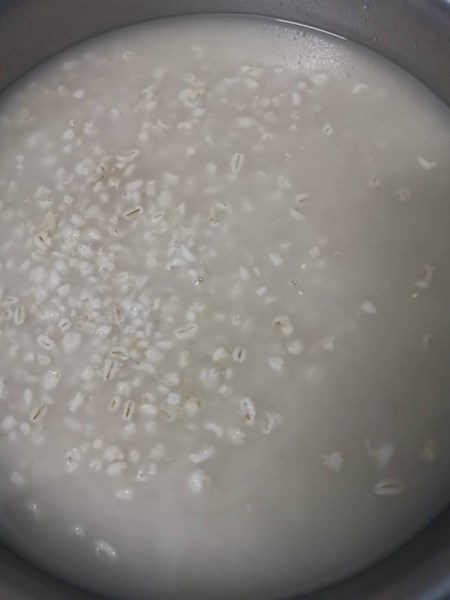 午點小薏仁湯