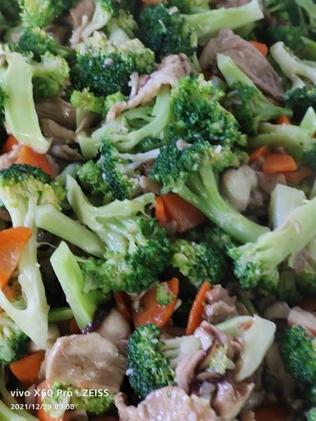 青花炒肉片