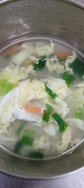 午餐-蔥香蛋花湯