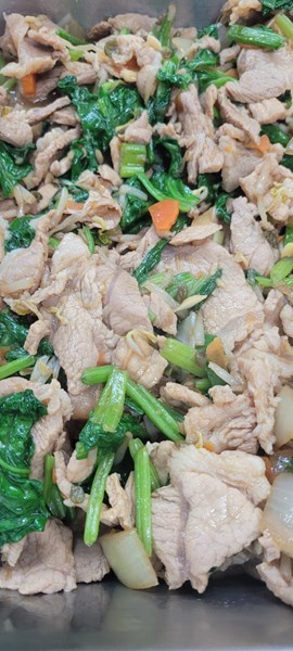 午餐炒肉片