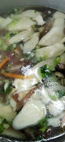 午餐-鮮菇木須湯