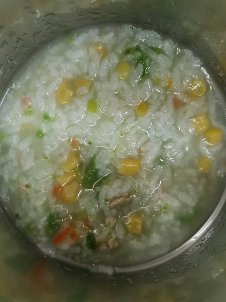 早點-翡翠鮮肉粥