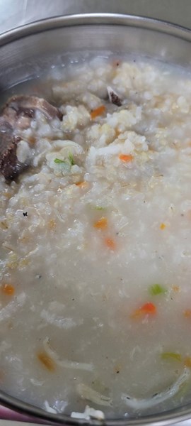 早點--糙米排骨粥