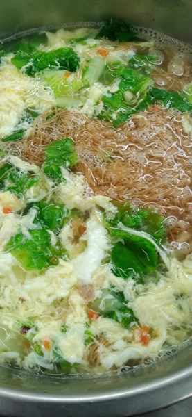 早餐--雞絲麵