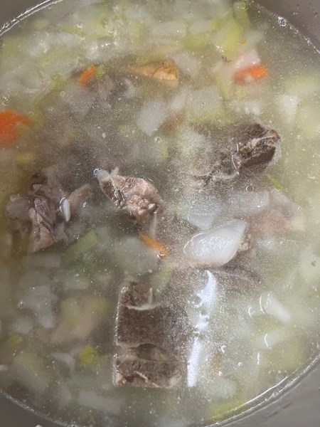 午餐--蒲瓜排骨湯