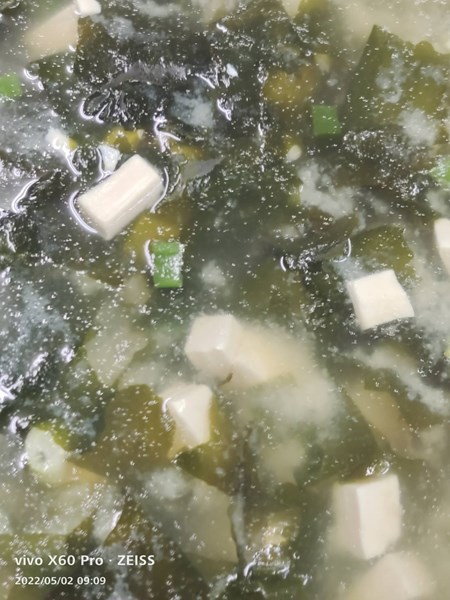 午餐--味噌嫩腐湯