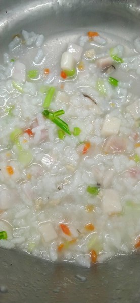 早點--芋香鹹粥