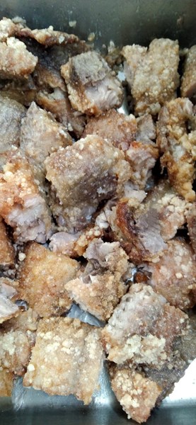 午餐--椒鹽魚丁
