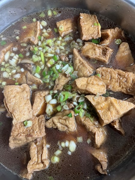 午餐--肉燥滷油腐