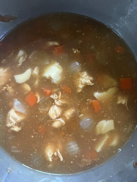 午餐~雞肉咖哩飯