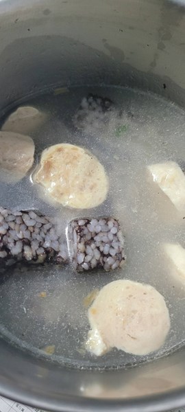 午點~米血貢丸湯