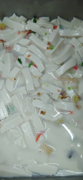 午餐--柴魚嫩腐湯