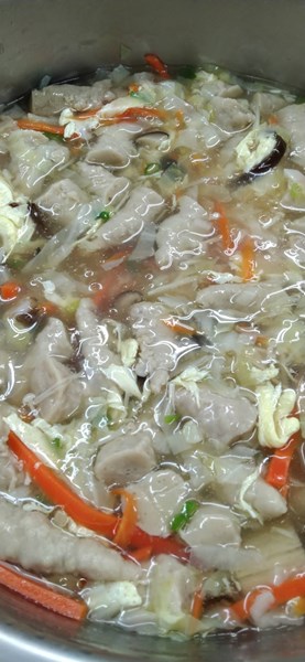 午餐--肉羹湯