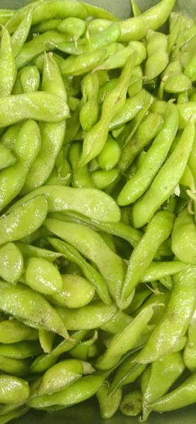 午餐--蒜香毛豆莢