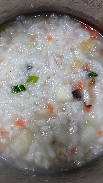早點--洋芋鹹粥