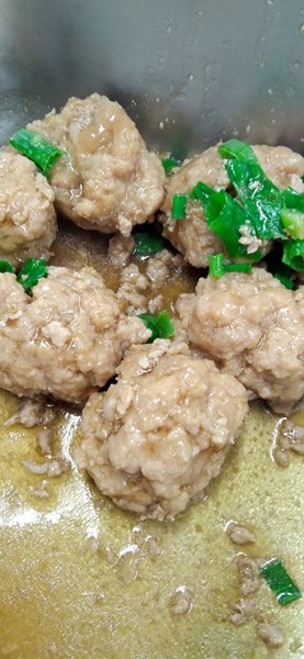 蔥香肉丸子