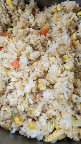午餐--玉米蛋炒飯