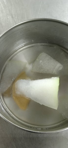 午餐--冬瓜大骨湯