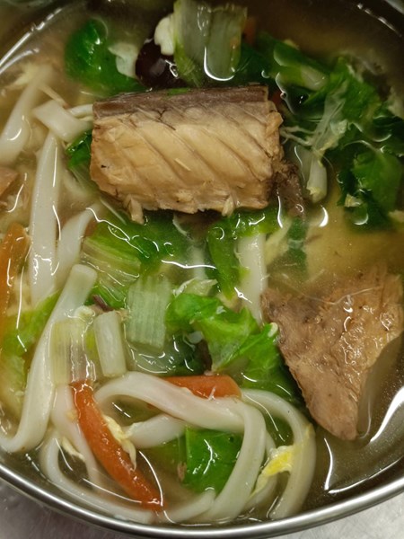 早點--茄汁鯖魚麵