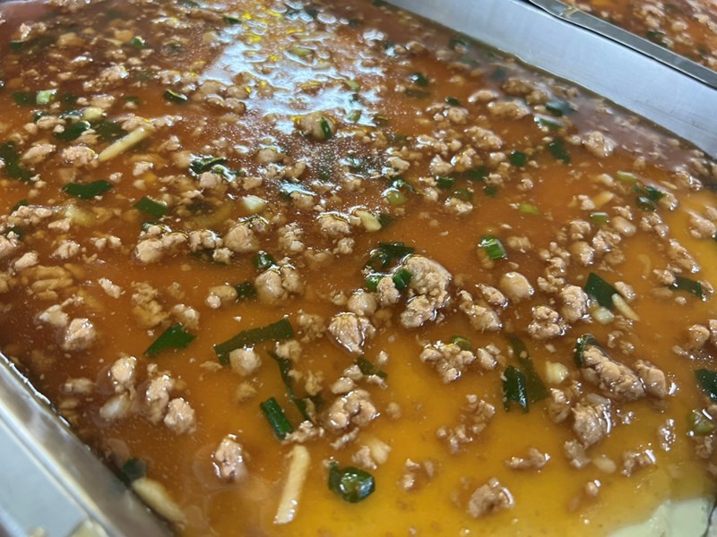 午餐--肉燥蒸蛋
