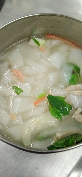 早點--河粉湯