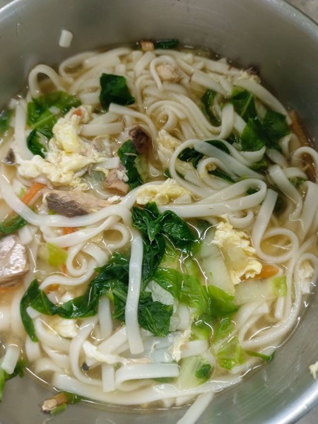 早點--茄汁鯖魚湯麵