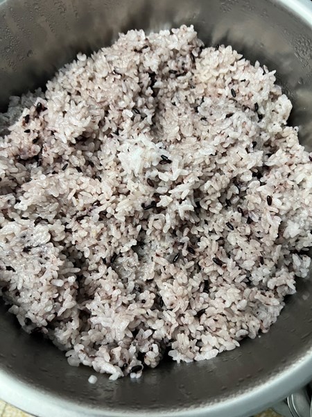 午餐--養生紫米飯