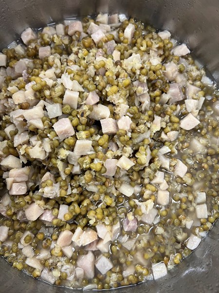 午點--燒仙草配料(芋頭+豆花)