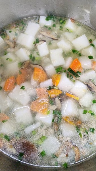 早點--鹹酥蘿蔔糕湯