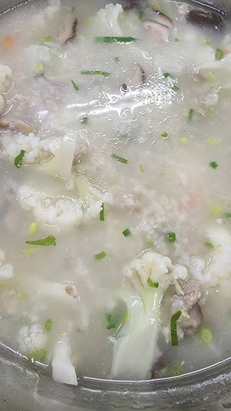 早點--健康花菜穀粥