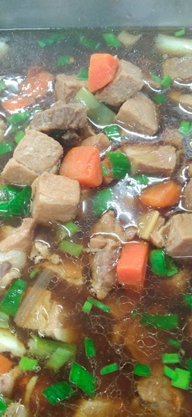 午餐--青蒜焢肉