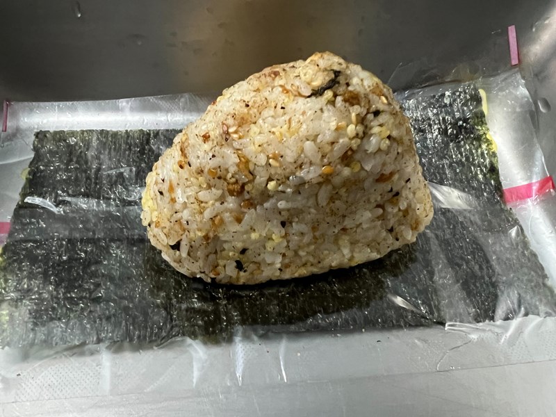 午點--香鬆小米飯手卷