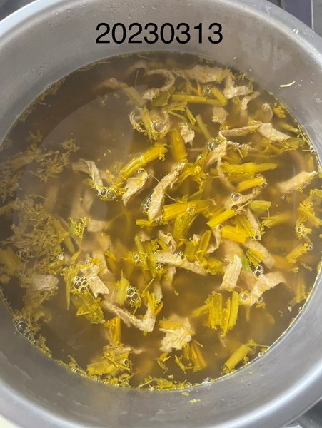 午餐--金針湯