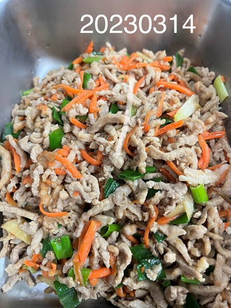 午餐--醬爆肉絲