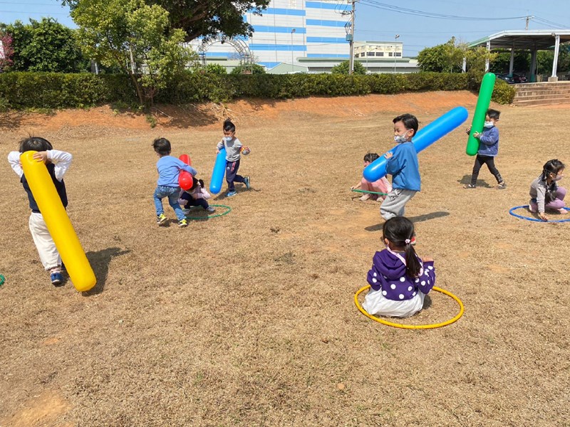 大肌肉運動~空氣棒打地鼠