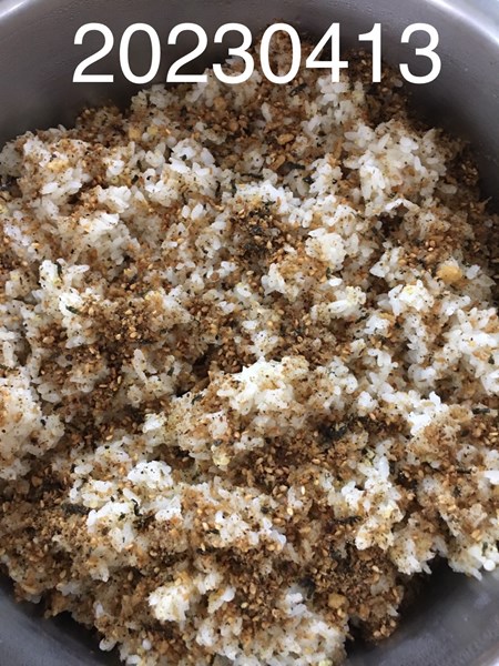 午點--芝麻香鬆小米飯丸