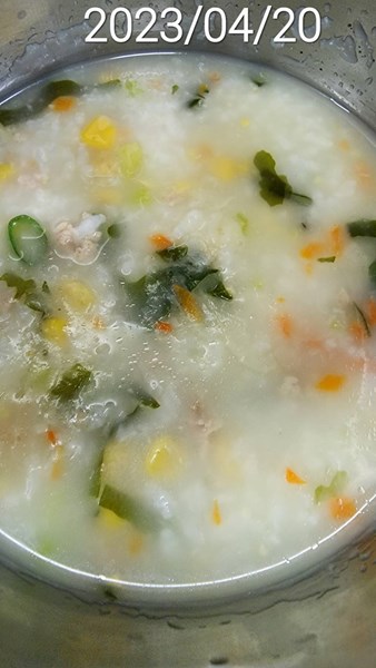 早點--玉米肉茸粥