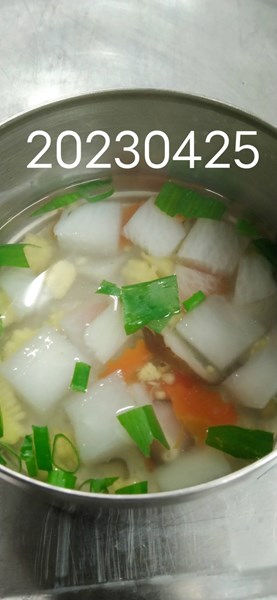 午餐--綜合蔬菜湯