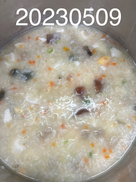 早點--雙蛋肉茸粥