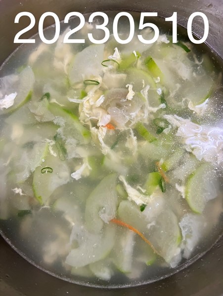 午餐--絲瓜蛋花湯