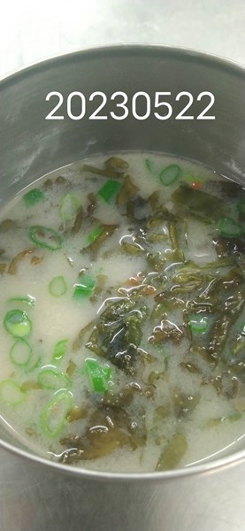 午餐--味噌紫菜湯