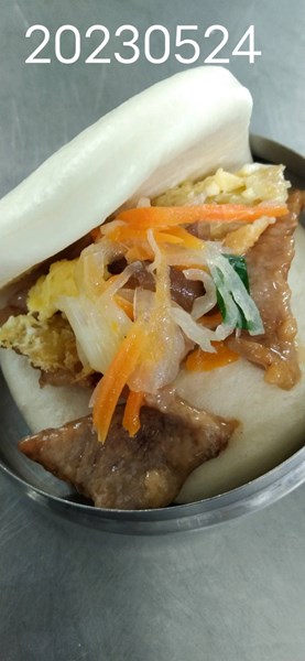 午餐--豬肉刈包
