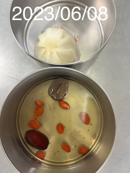 早點--肉包+紅棗飲