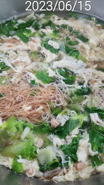 早點－－雞絲麵