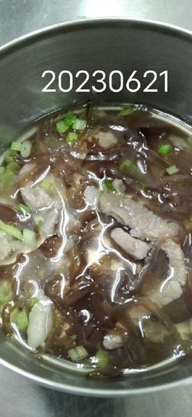 午餐木須肉絲湯
