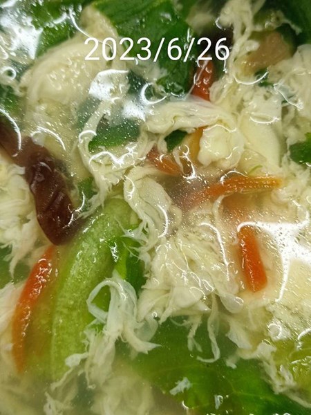 午餐蔥香蛋花湯